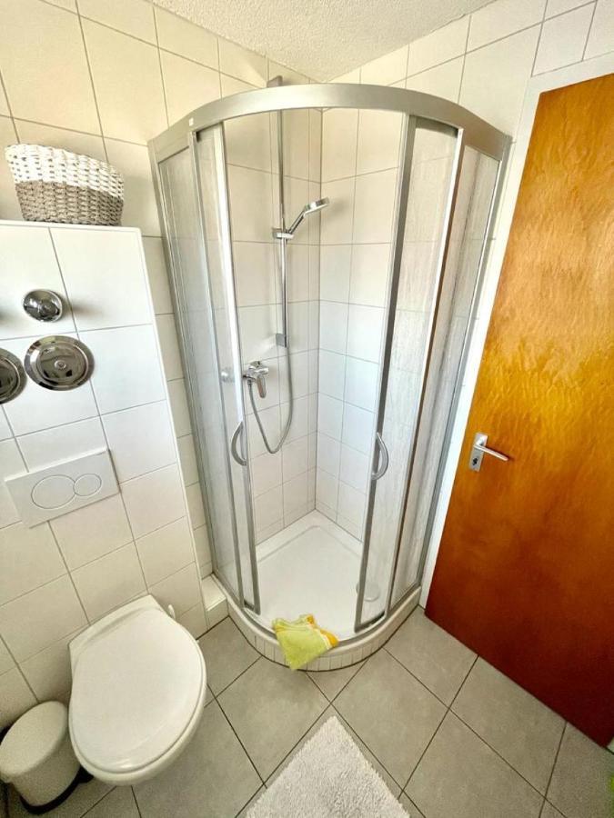 Nice And Comfortable, Centrally Located Apartment 莱茵费尔登 外观 照片